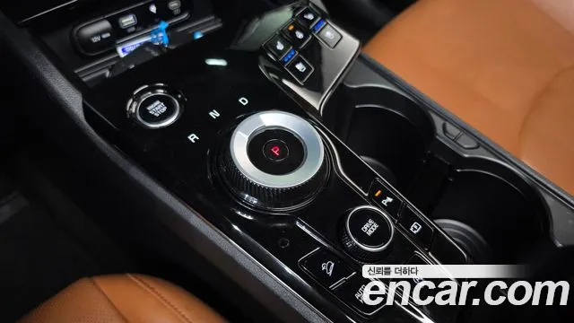 Kia Sportage — фото 9
