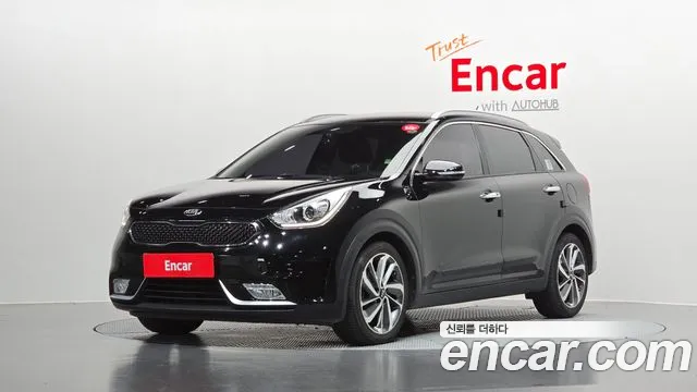 Kia Niro — фото 1