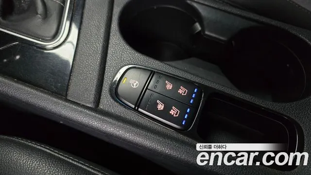 Kia Niro — фото 16