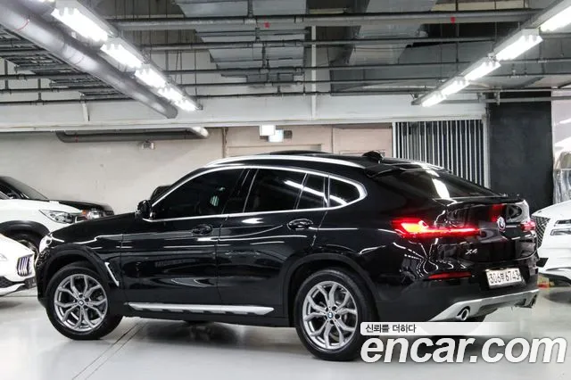 BMW X4 — фото 4