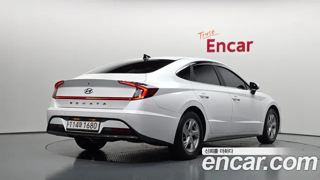 Hyundai Sonata — фото 2