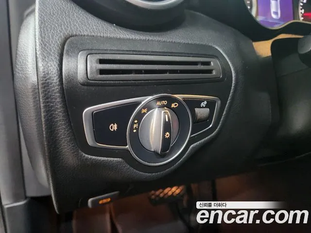 Mercedes-Benz C-Class — фото 19