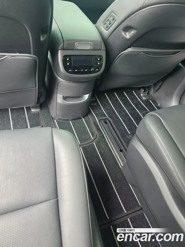 Hyundai Ioniq 9 — фото 17