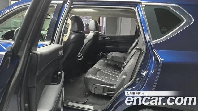 KG_Mobility_Ssangyong Rexton — фото 12