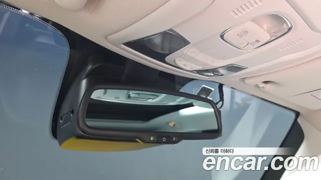 Jeep Renegade — фото 19