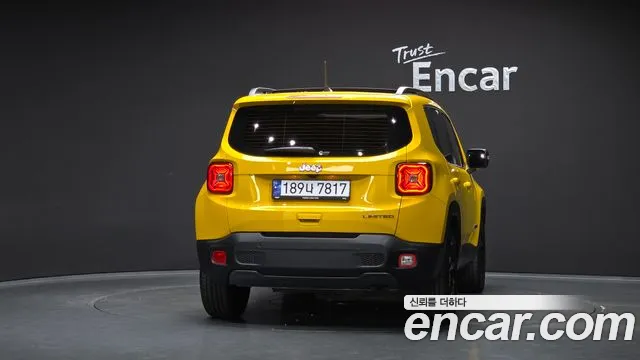 Jeep Renegade — фото 4