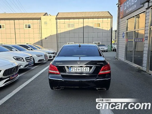 Hyundai Equus — фото 5