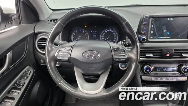 Hyundai Kona — фото 12