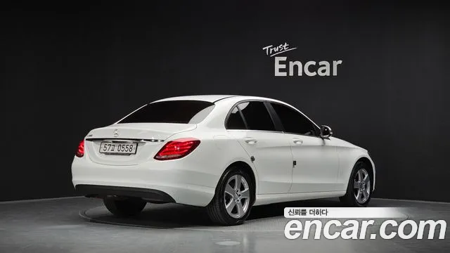Mercedes-Benz C-Class — фото 2