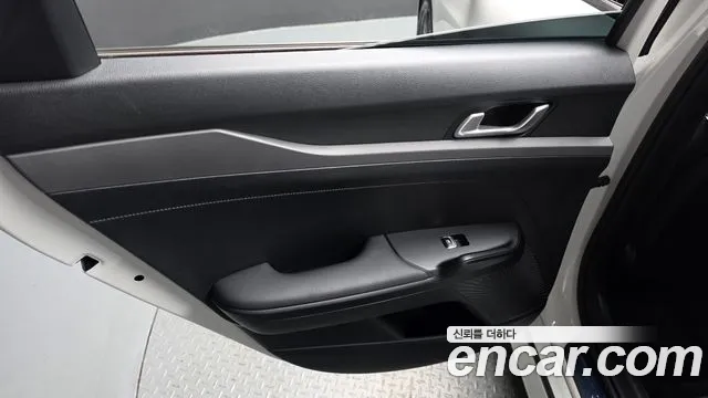 Kia K5 — фото 25