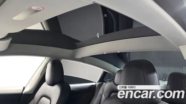 Tesla Model 3 — фото 16
