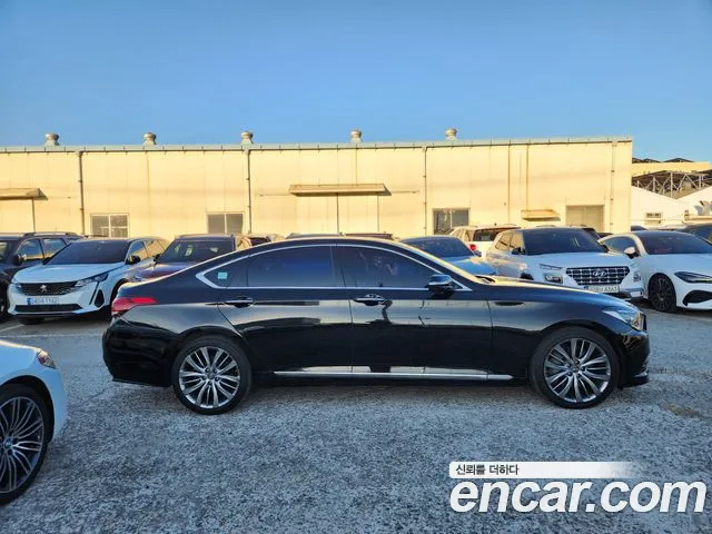 Hyundai Genesis — фото 5