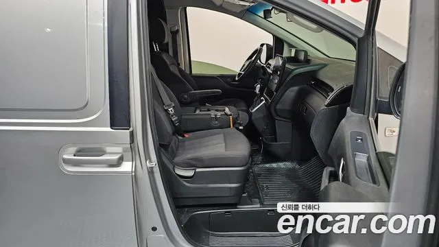 Hyundai Staria — фото 26