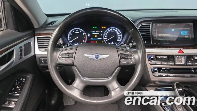 Hyundai Genesis — фото 19