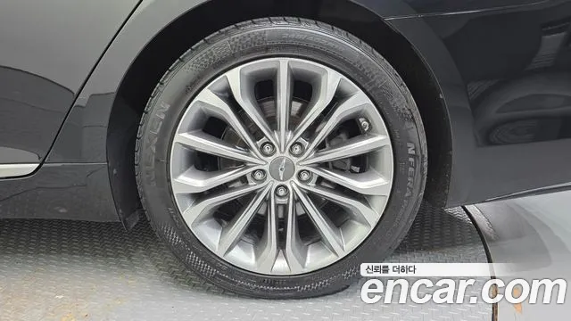 Hyundai Genesis — фото 21