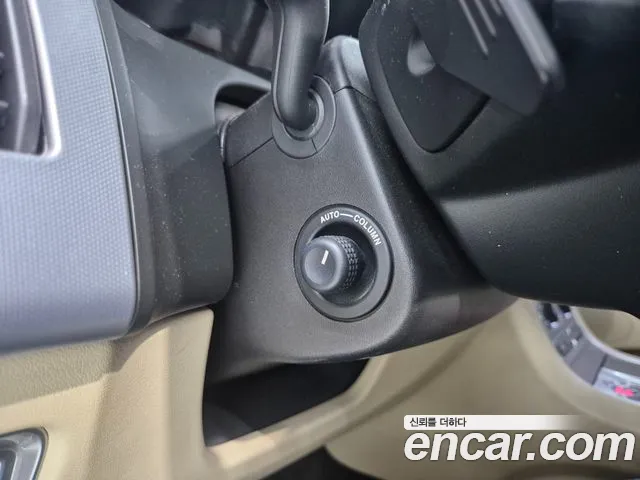 Jaguar XF — фото 18