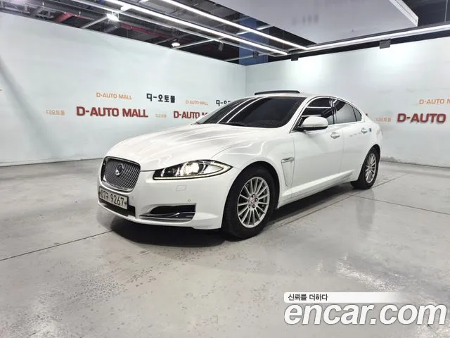 Jaguar XF — фото 4
