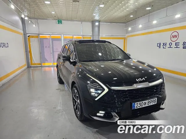 Kia Sportage — фото 1