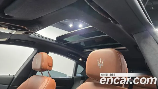 Maserati Levante — фото 19