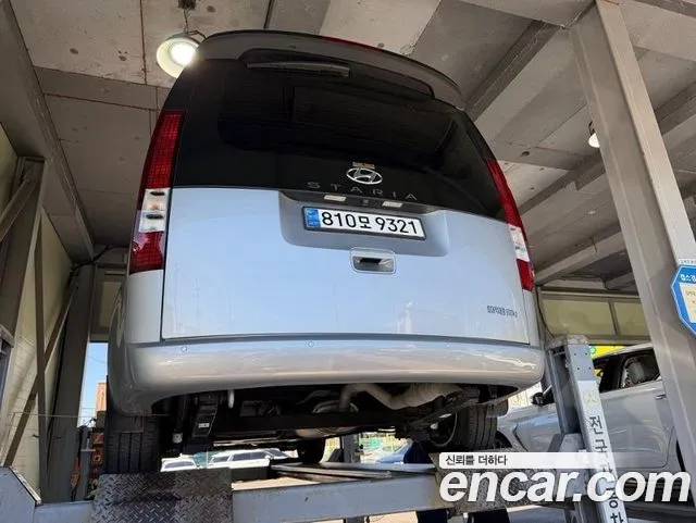 Hyundai Staria — фото 2