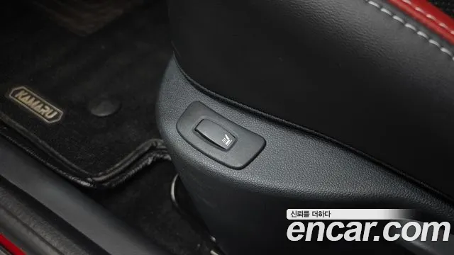Renault Clio — фото 19
