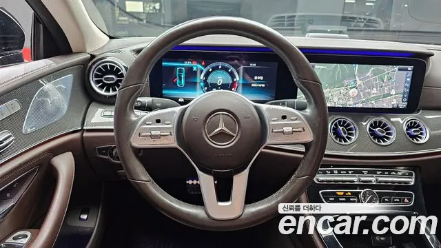 Mercedes-Benz CLS-Class — фото 13