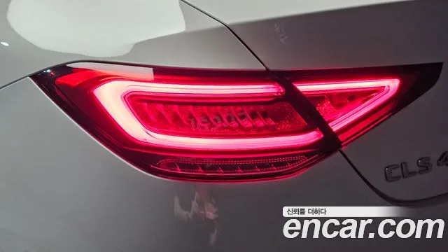 Mercedes-Benz CLS-Class — фото 23