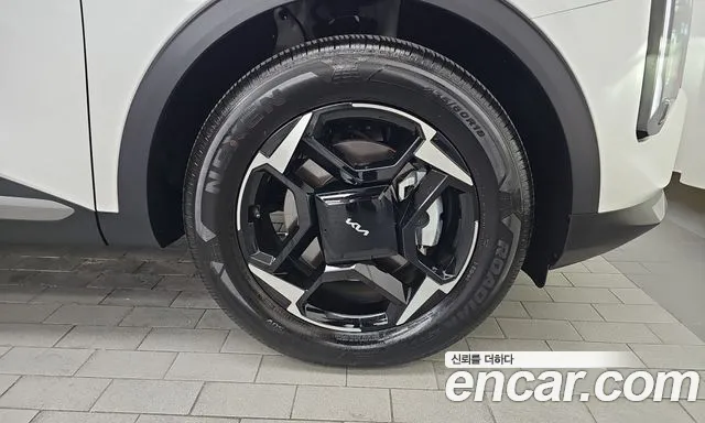 Kia Sportage — фото 21