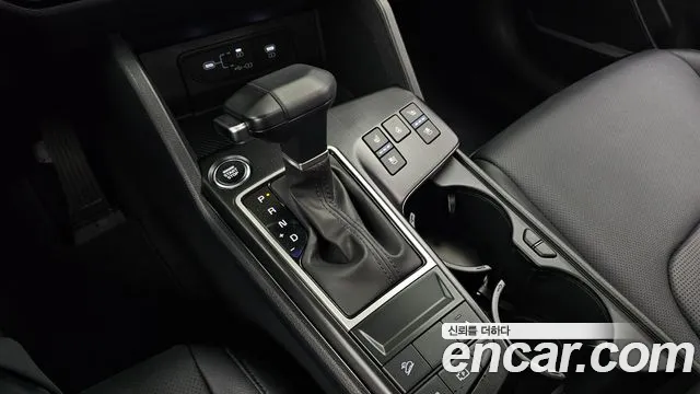 Kia Sportage — фото 9