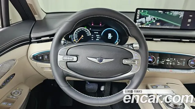Genesis GV70 — фото 12