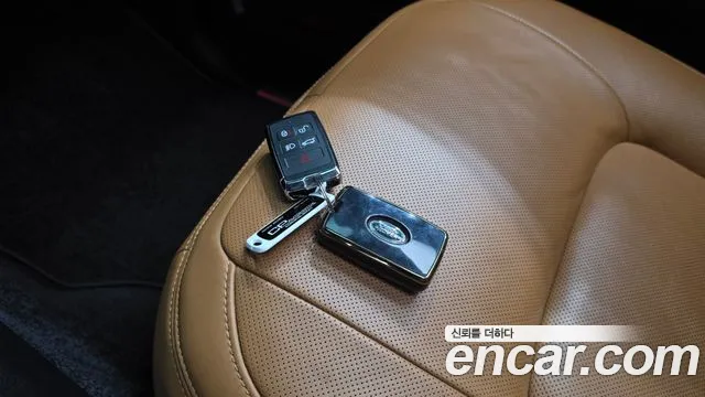 Land Rover Range Rover — фото 15