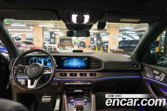 Mercedes-Benz GLS-Class — фото 14