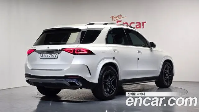 Mercedes-Benz GLE-Class — фото 2