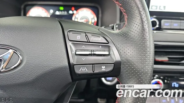 Hyundai Kona — фото 20