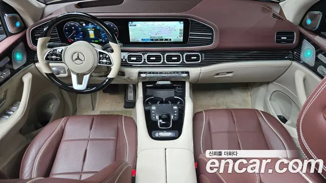 Mercedes-Benz GLS-Class — фото 7