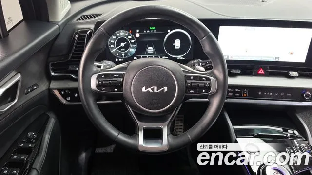 Kia Sportage — фото 12