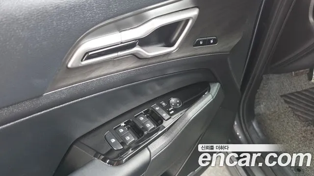 Kia Sportage — фото 16