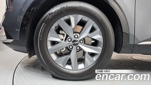 Kia Sportage — фото 4