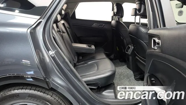 Kia Sportage — фото 10