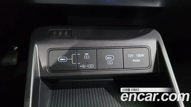 Hyundai Kona — фото 13