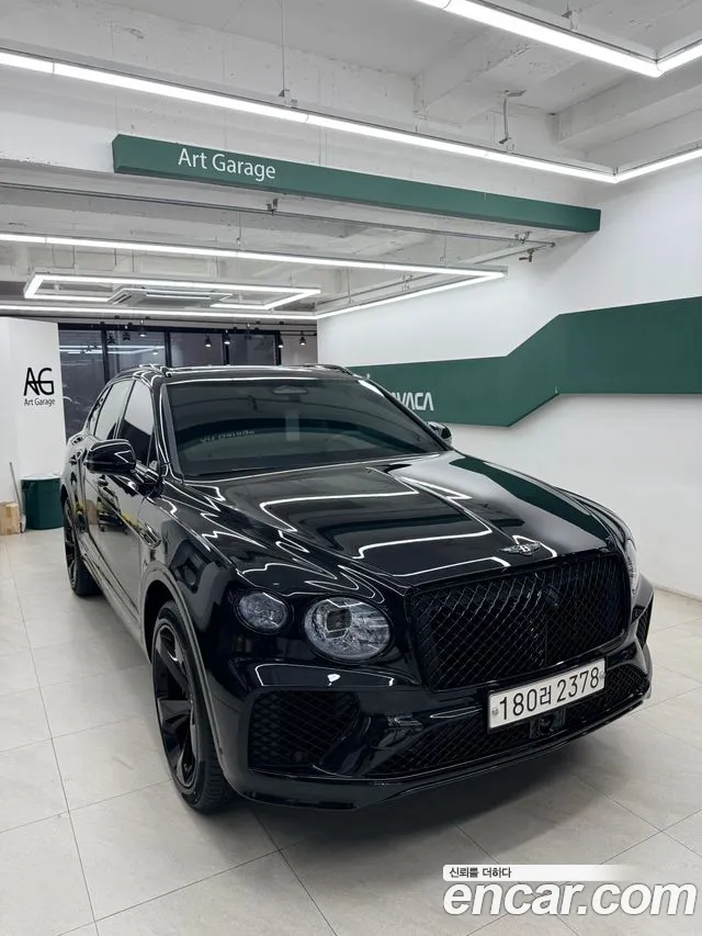 Bentley Bentayga — фото 5