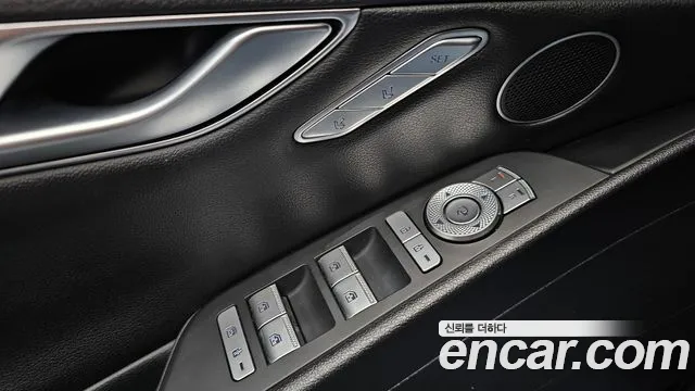 Genesis G80 — фото 13