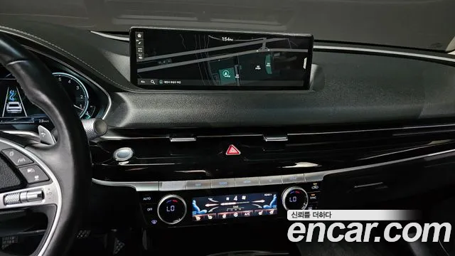 Genesis G80 — фото 16
