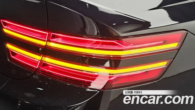 Genesis G80 — фото 23
