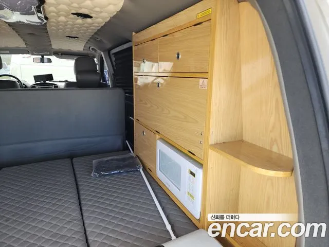 Hyundai Starex — фото 12