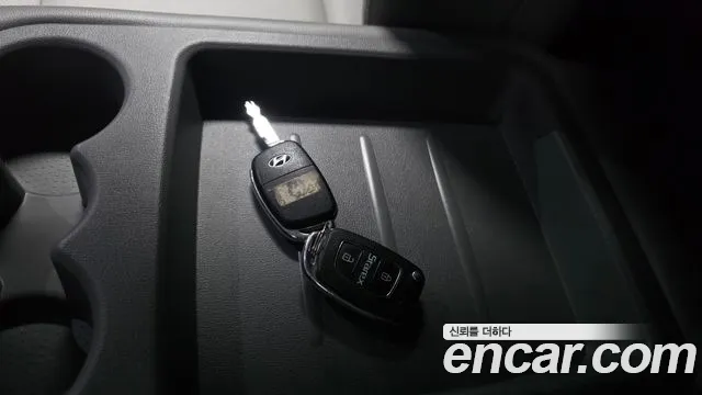 Hyundai Starex — фото 17