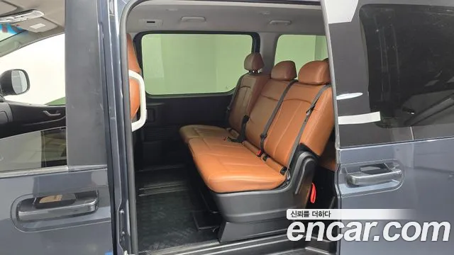 Hyundai Staria — фото 11