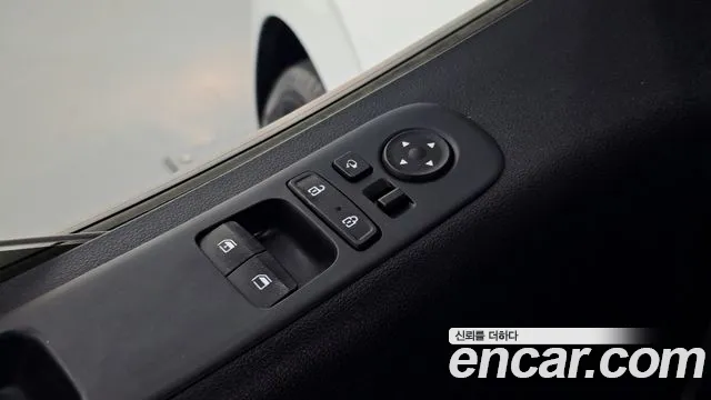 Hyundai Staria — фото 15