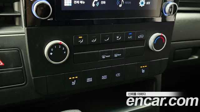 Hyundai Staria — фото 18