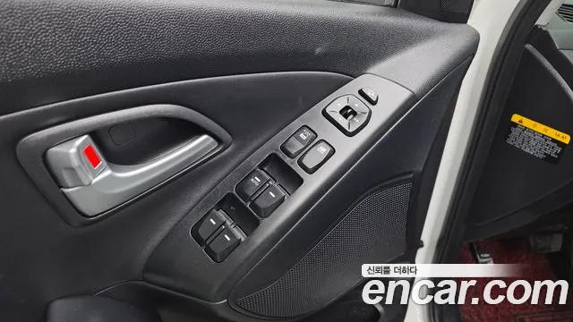 Hyundai Tucson — фото 28